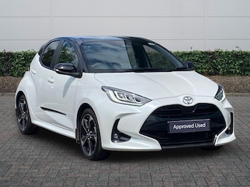 Used Toyota Yaris 2024 for sale - 79050772: Photo
