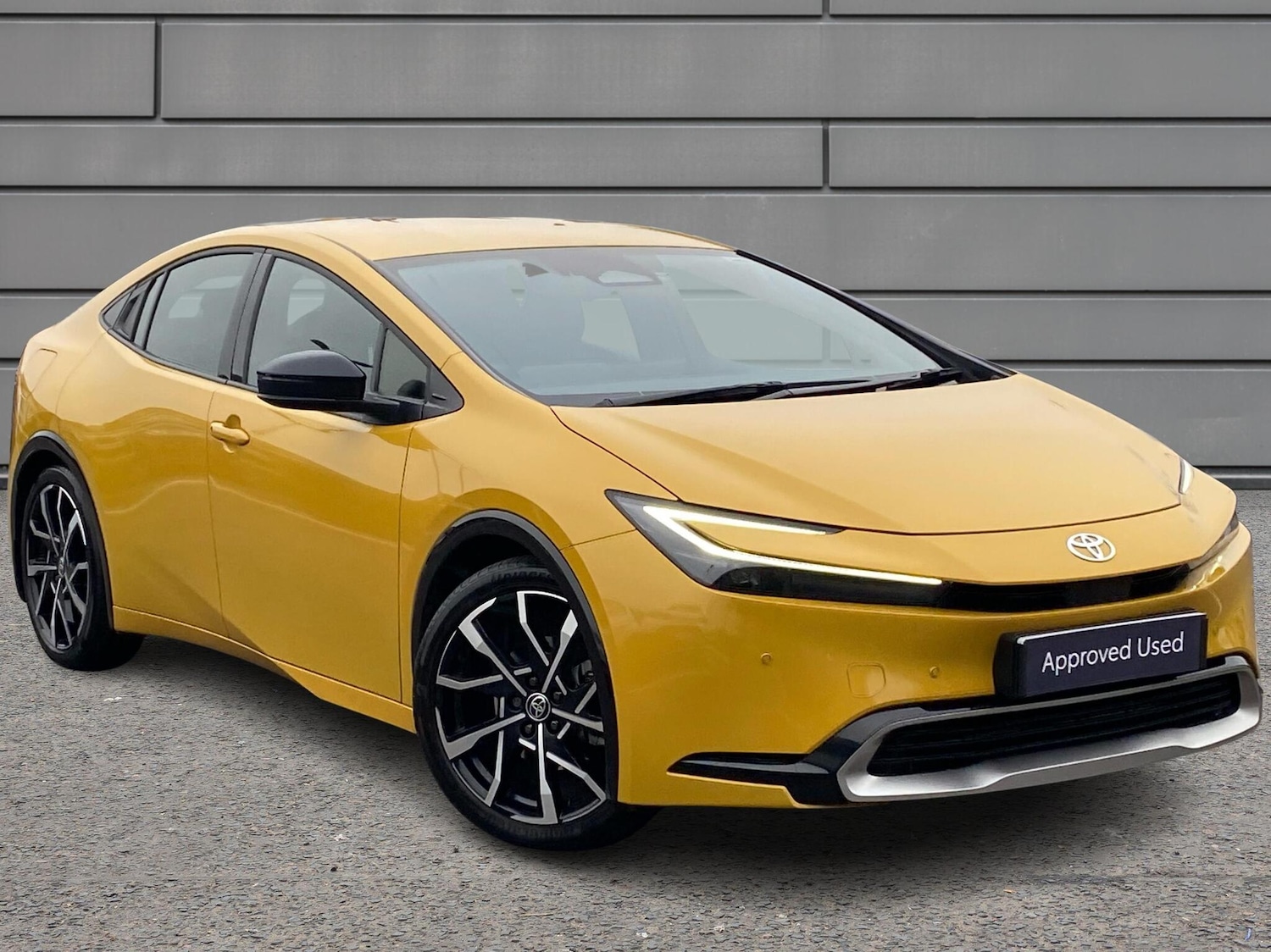 Used Toyota Prius 2025 for sale - 76730643: Photo 1