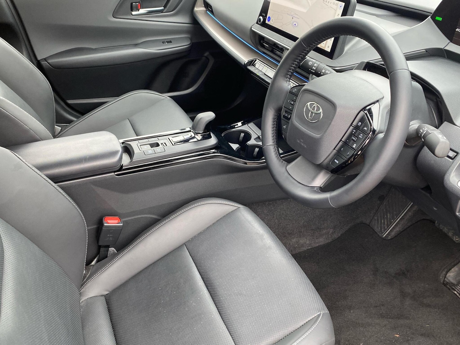 Used Toyota Prius 2025 for sale - 76730643: Photo 11