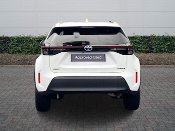 Used Toyota Yaris 2023 for sale - 77724876: Photo