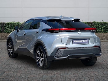 Used Toyota C-HR 2025 for sale - 79203440: Photo
