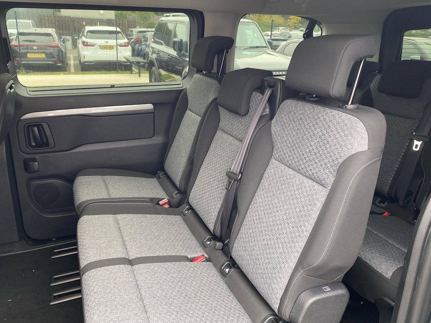 Used Toyota PROACE CITY Verso 2025 for sale - 76261162: Photo 12