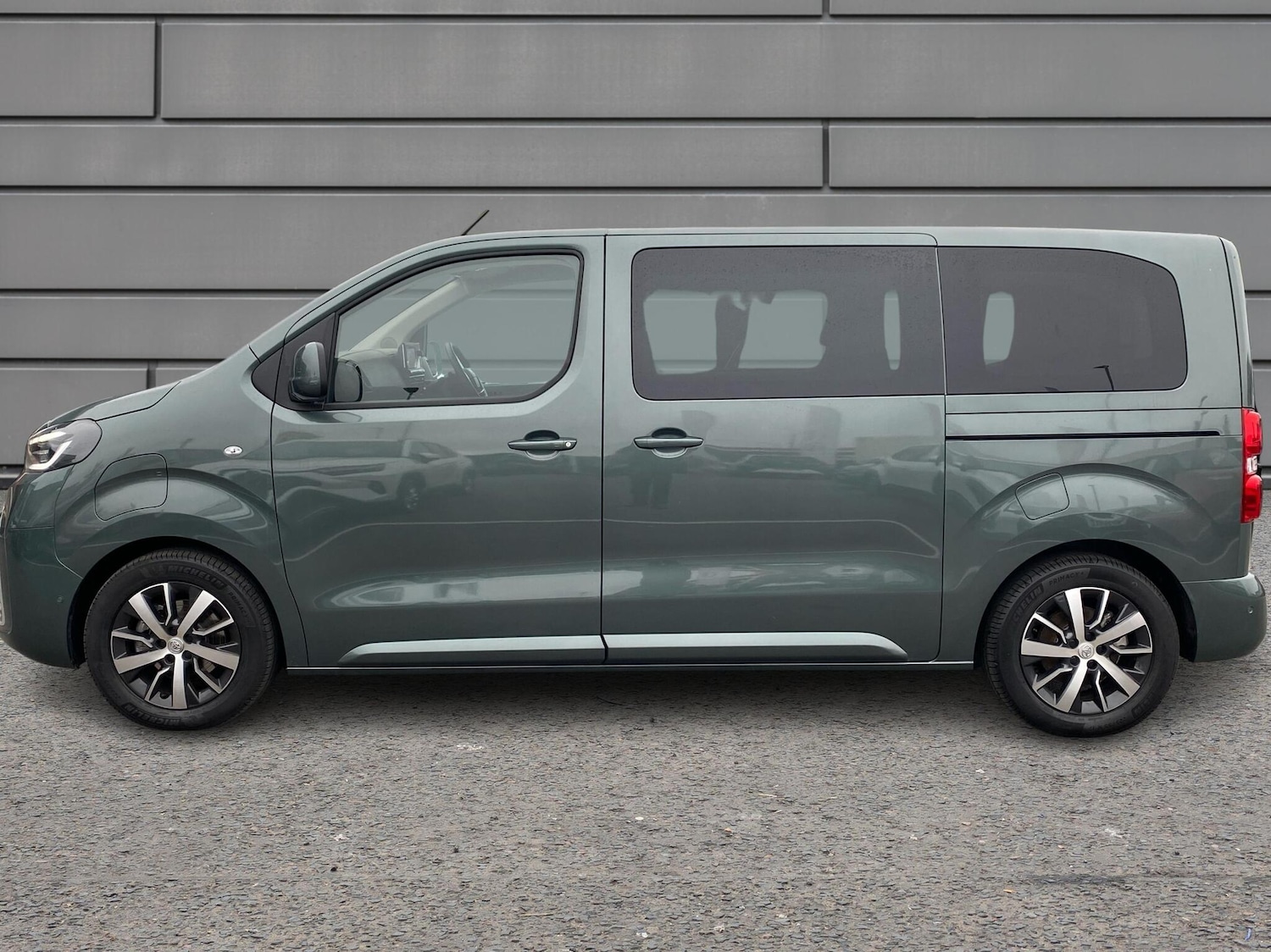 Used Toyota PROACE CITY Verso 2025 for sale - 76261162: Photo 17