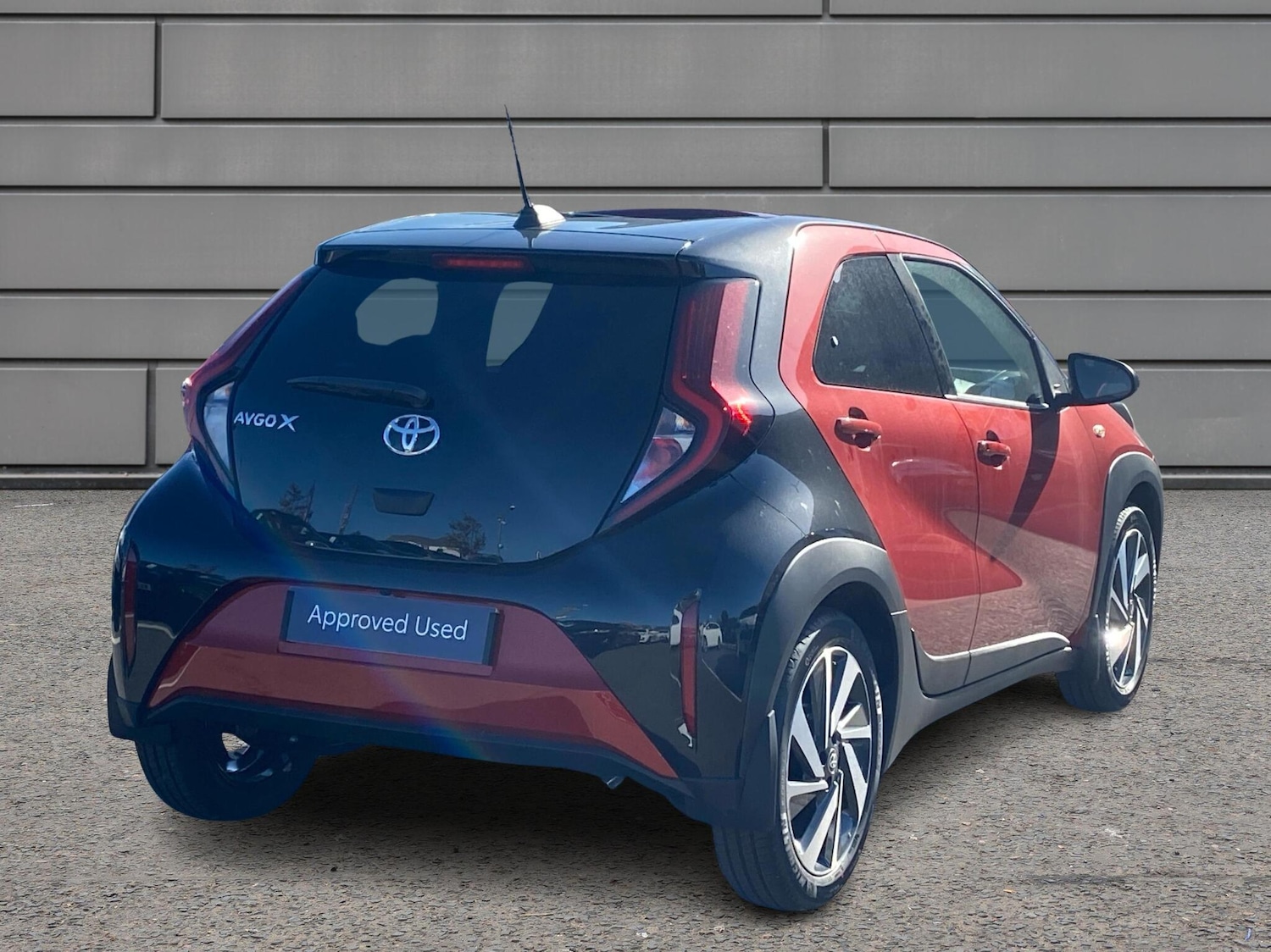 Used Toyota Aygo X 2025 for sale - 76123971: Photo 2