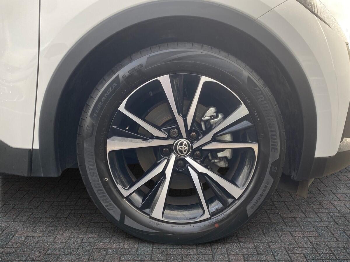 Used Toyota C-HR 2024 for sale - 77231539: Photo 6