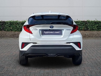 Used Toyota C-HR 2022 for sale - 79035099: Photo