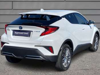 Used Toyota C-HR 2023 for sale - 74175298: Photo