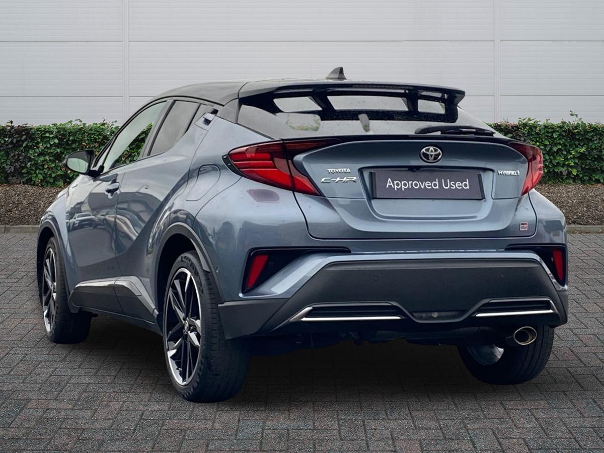 Used Toyota C-HR 2021 for sale - 76937281: Photo 2