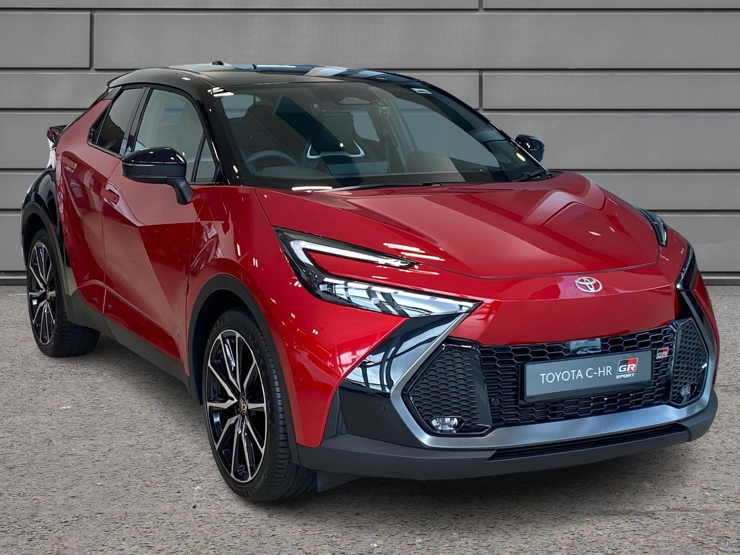Used Toyota C-HR 2025 for sale - 76110667: Photo 1