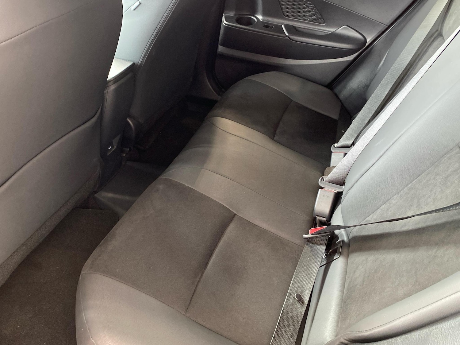 Used Toyota C-HR 2025 for sale - 76110667: Photo 12