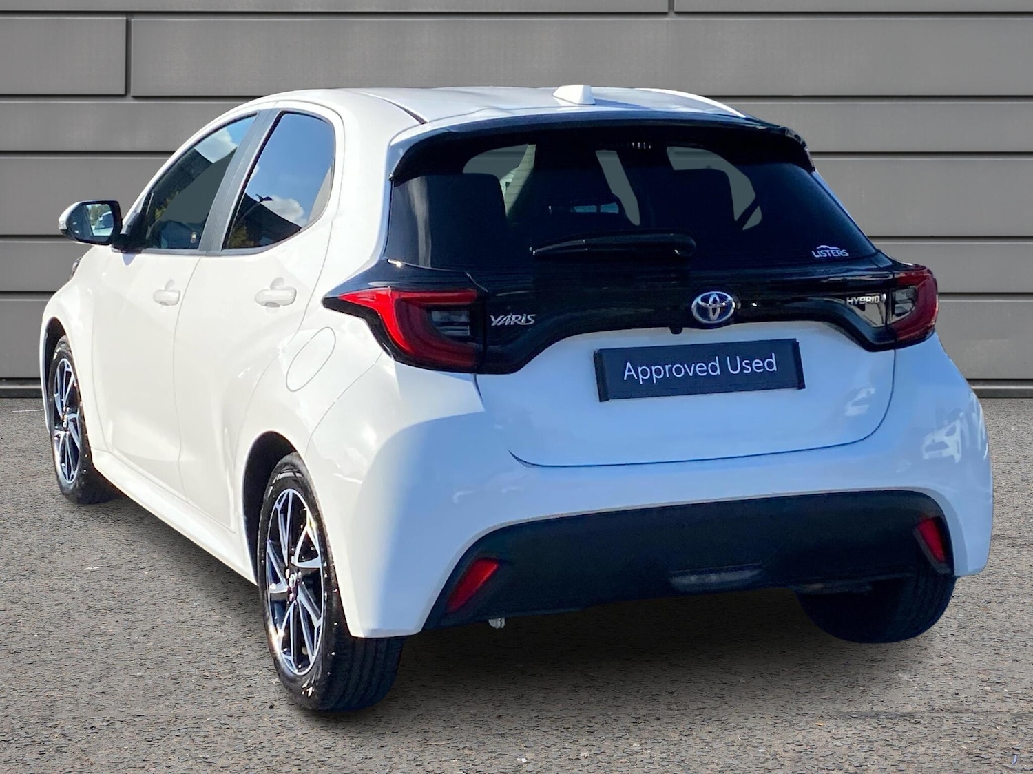 Used Toyota Yaris 2023 for sale - 76730701: Photo 4