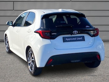 Used Toyota Yaris 2023 for sale - 76730701: Photo