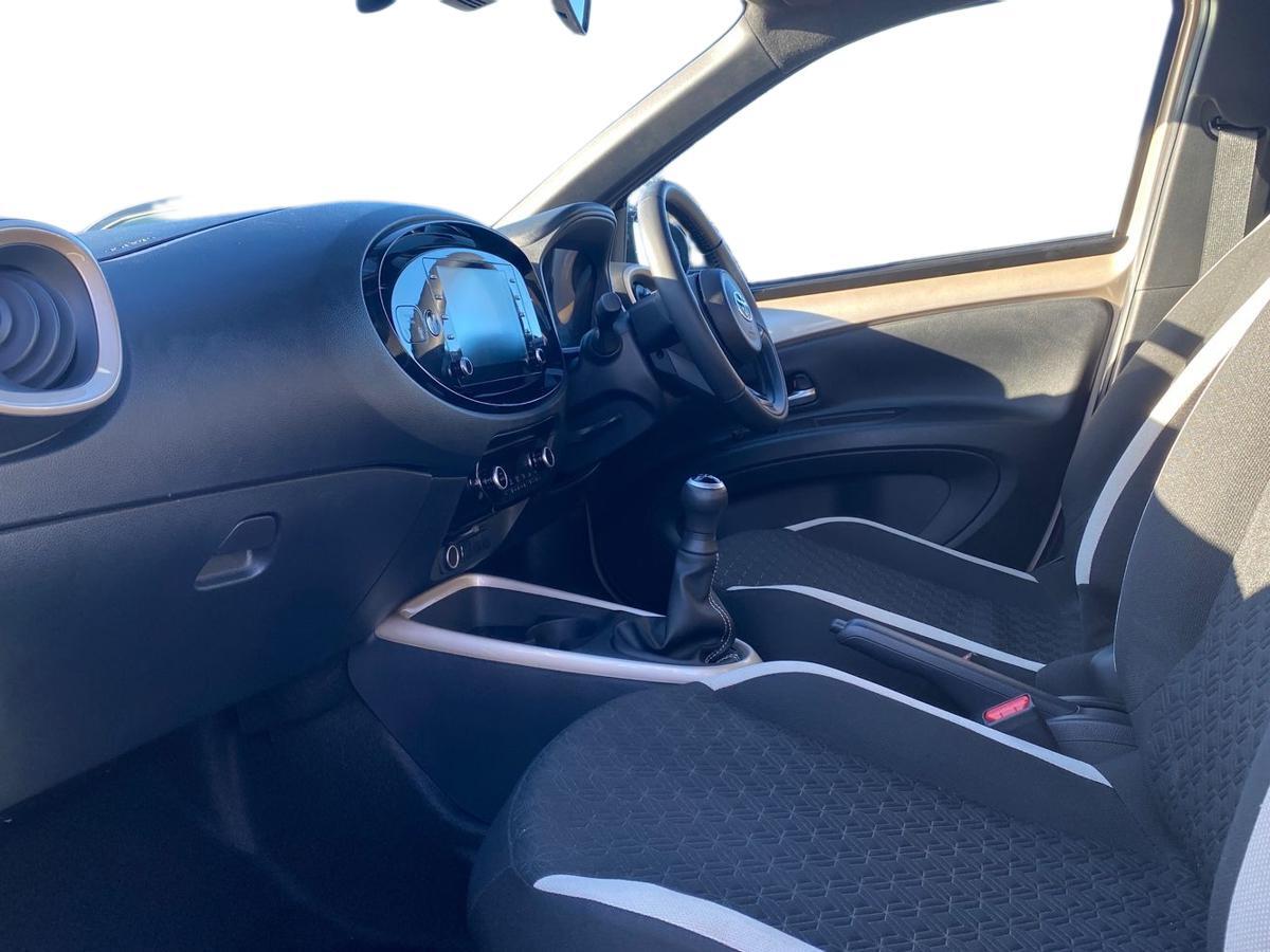 Used Toyota Aygo X 2022 for sale - 76730659: Photo 7