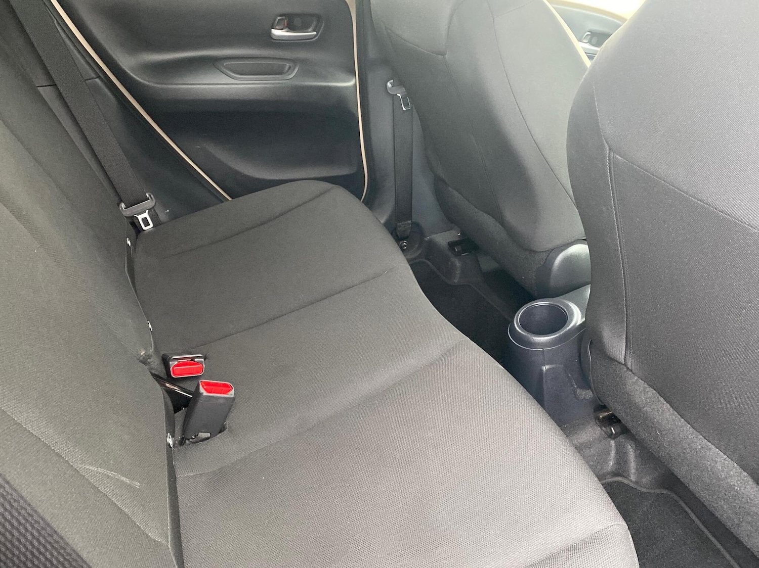 Used Toyota Aygo X 2023 for sale - 76730640: Photo 13