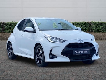 Used Toyota Yaris 2025 for sale - 79256832: Photo