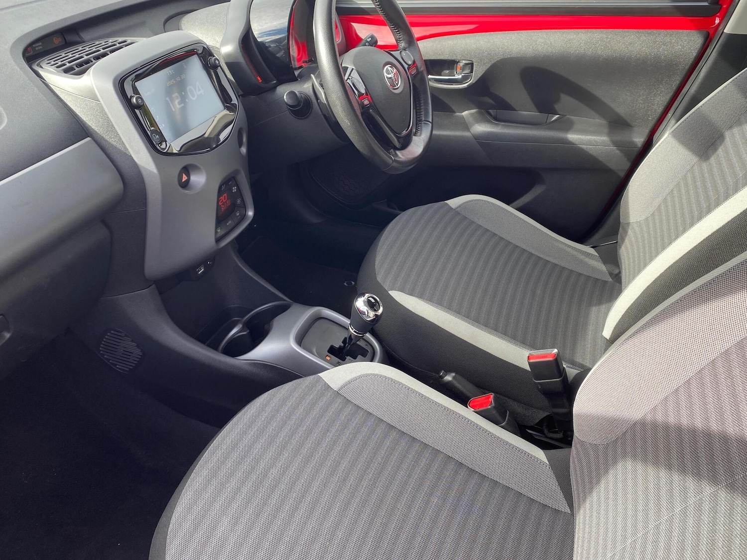 Used Toyota AYGO 2019 for sale - 76539586: Photo 10