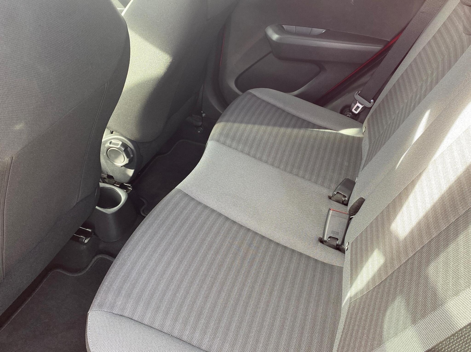 Used Toyota AYGO 2019 for sale - 76539586: Photo 12