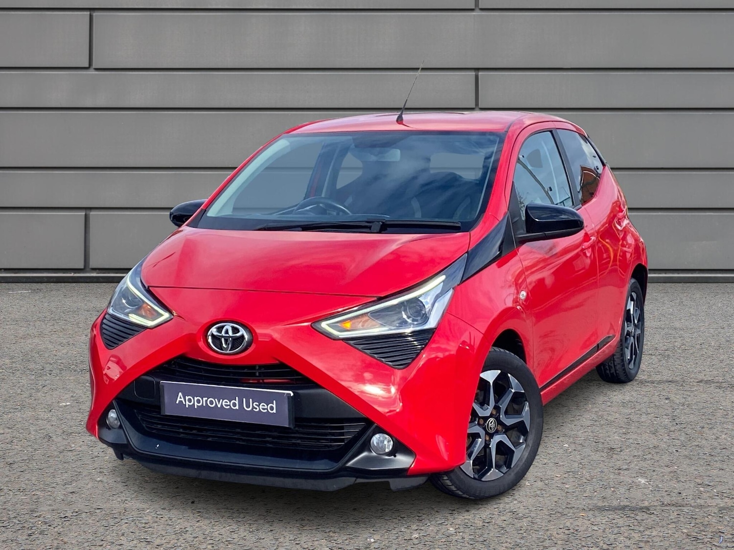 Used Toyota AYGO 2019 for sale - 76539586: Photo 3