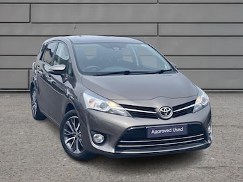 2016 (66) - 1.8 V-Matic Design 5dr M-Drive S