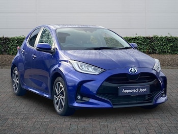 Used Toyota Yaris 2023 for sale - 77231568: Photo