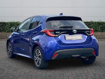 Used Toyota Yaris 2023 for sale - 77231568: Photo