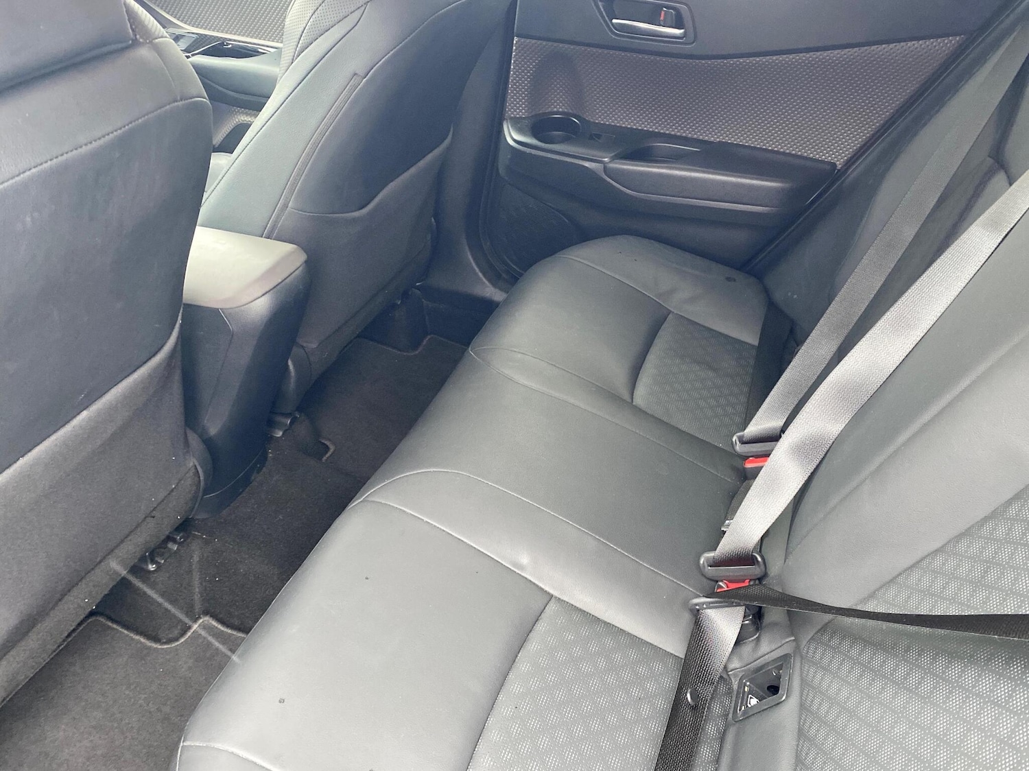 Used Toyota C-HR 2022 for sale - 76110974: Photo 12