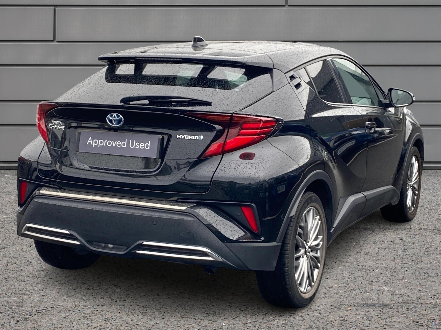 Used Toyota C-HR 2022 for sale - 76110974: Photo 2