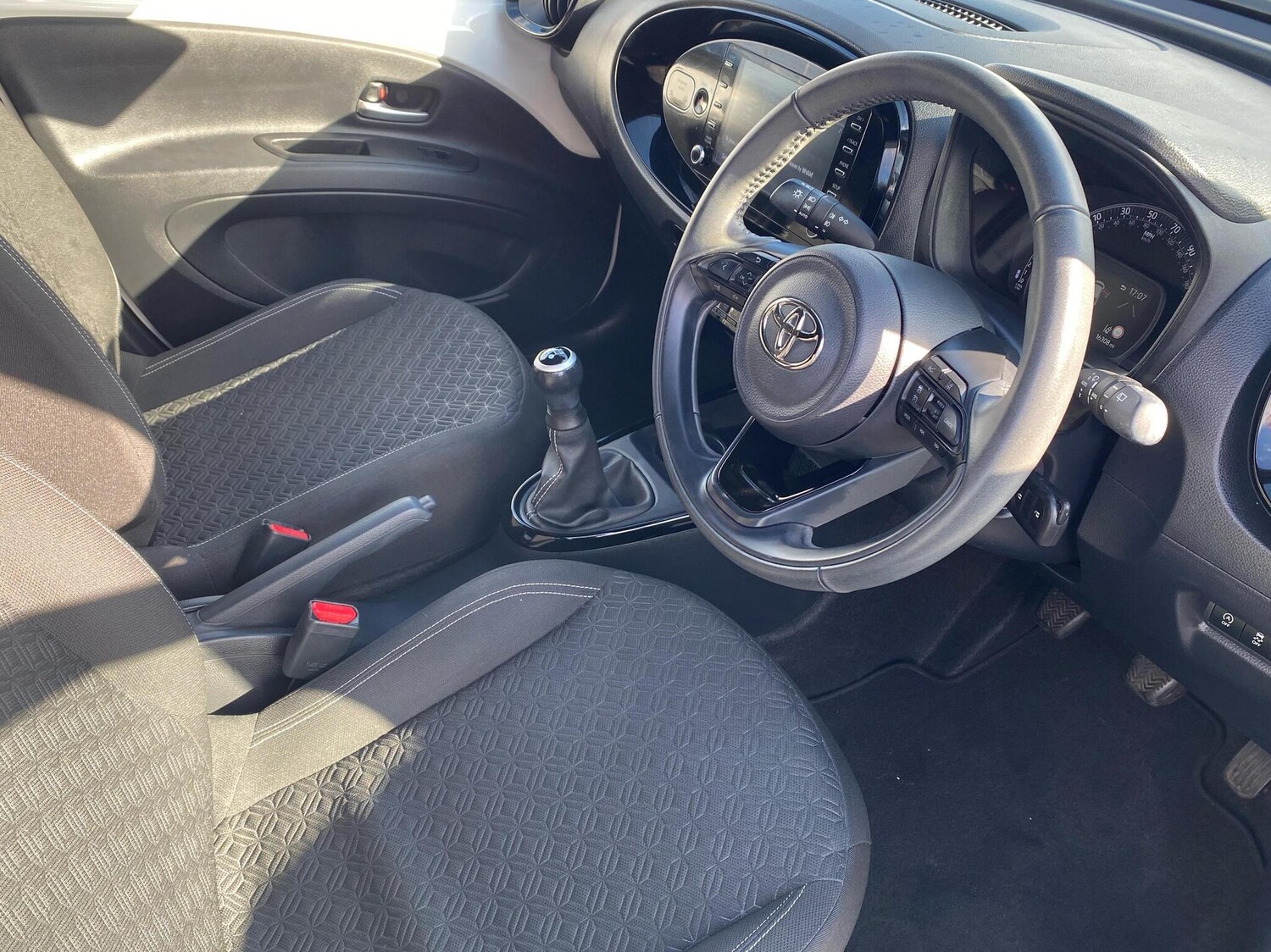 Used Toyota Aygo X 2023 for sale - 76110977: Photo 11