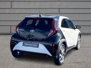 Used Toyota Aygo X 2023 for sale - 76110977: Photo 2
