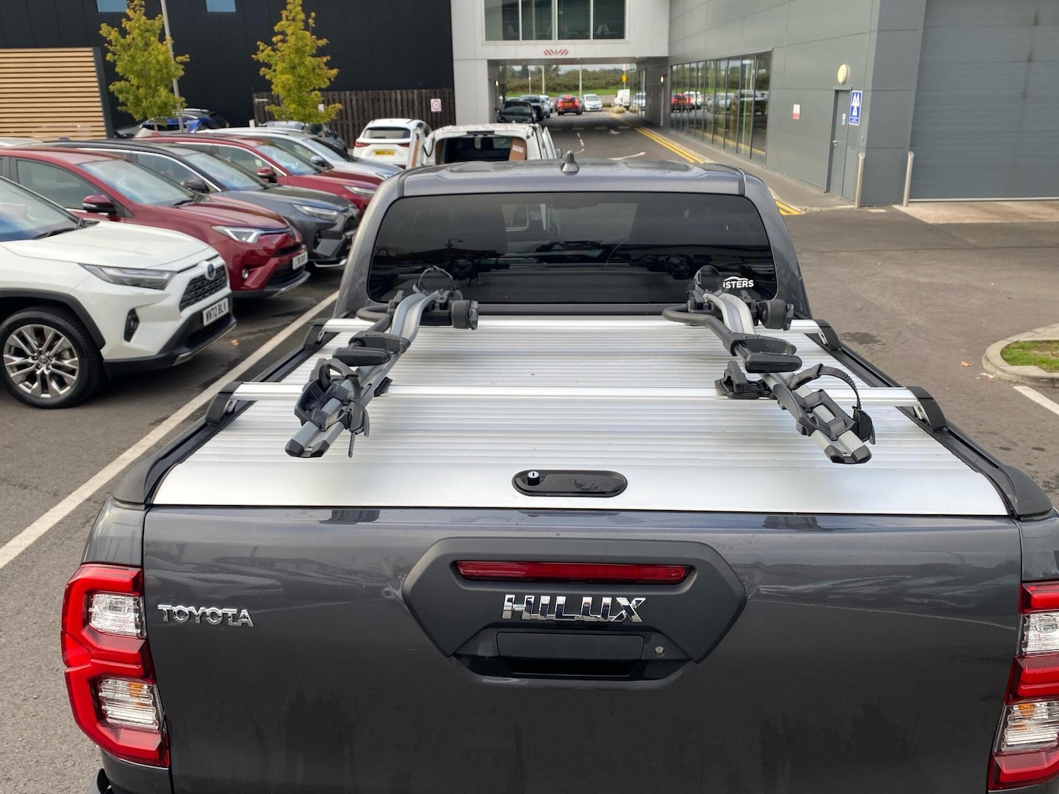 Used Toyota Hilux 2025 for sale - 77124769: Photo 14