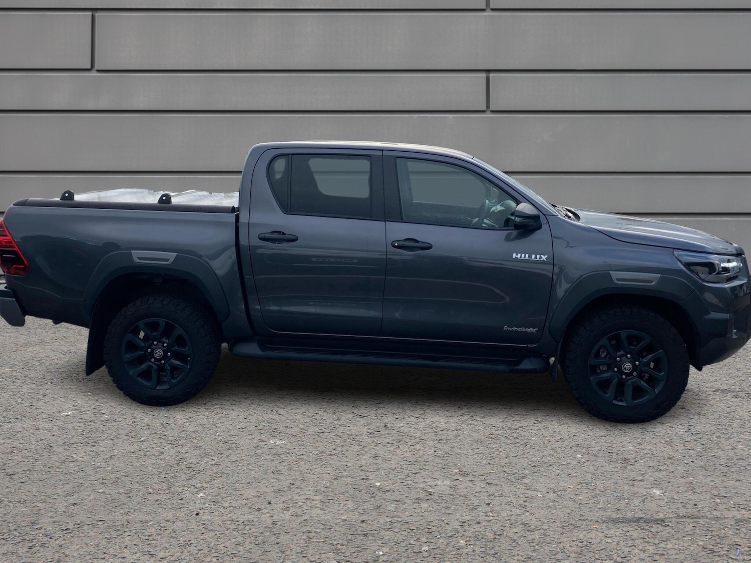 Used Toyota Hilux 2025 for sale - 77124769: Photo 16