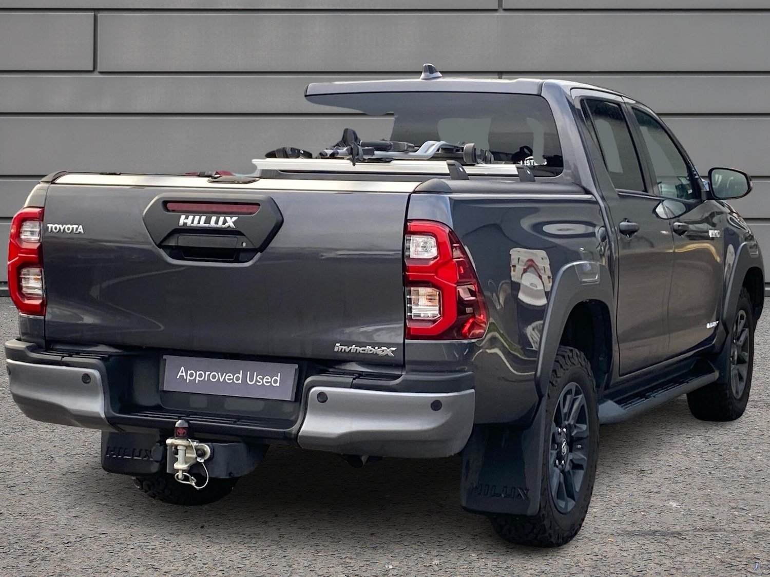 Used Toyota Hilux 2025 for sale - 77124769: Photo 2