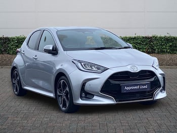 Used Toyota Yaris 2026 for sale - 79647114: Photo