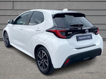 Used Toyota Yaris 2022 for sale - 75142494: Photo