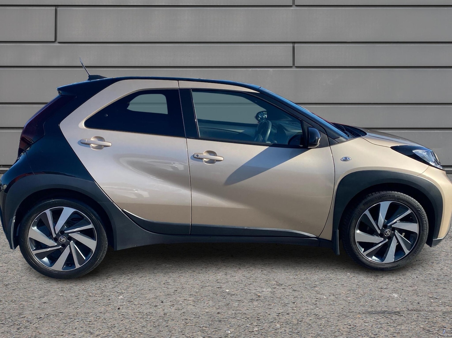 Used Toyota Aygo X 2023 for sale - 76111568: Photo 16