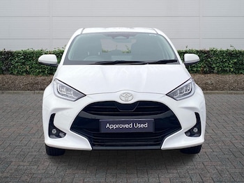 Used Toyota Yaris 2024 for sale - 78449716: Photo
