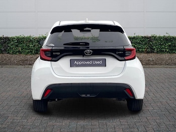 Used Toyota Yaris 2024 for sale - 78449716: Photo