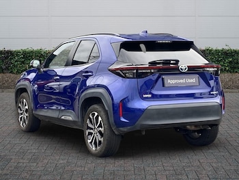 Used Toyota Yaris 2023 for sale - 78049119: Photo