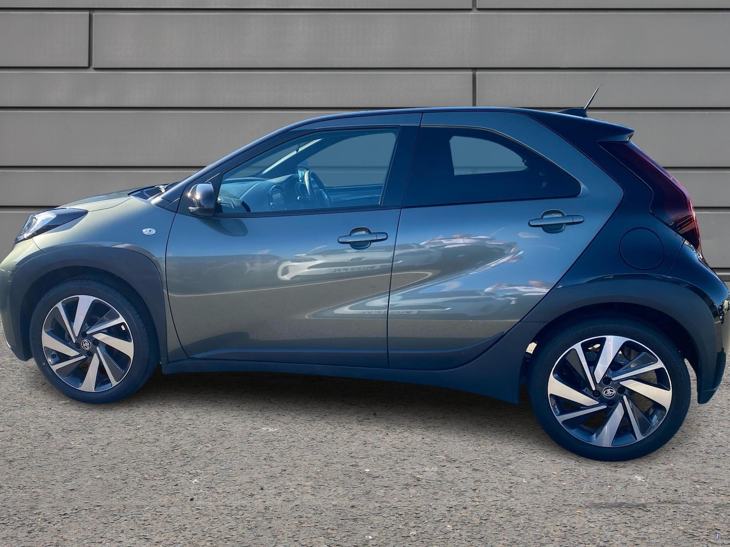 Used Toyota Aygo X 2023 for sale - 76111579: Photo 17