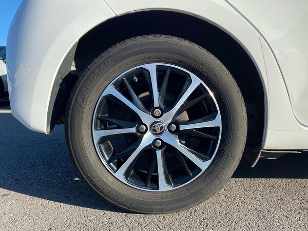 Used Toyota Yaris 2018 for sale - 76111479: Photo 18