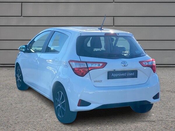 Used Toyota Yaris 2018 for sale - 76111479: Photo 4