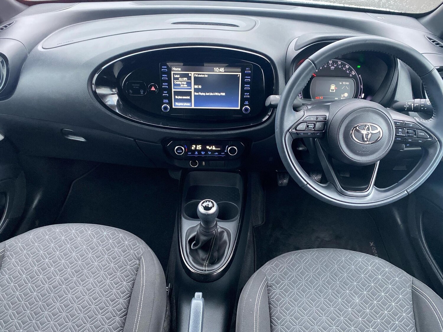 Used Toyota Aygo X 2023 for sale - 76730639: Photo 5