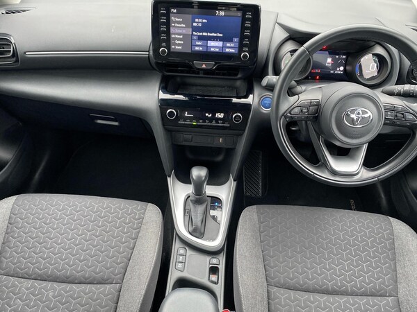 Used Toyota Yaris 2023 for sale - 76111555: Photo 5