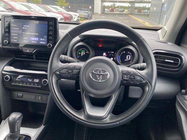 Used Toyota Yaris 2023 for sale - 76111555: Photo 6