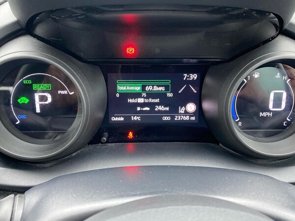 Used Toyota Yaris 2023 for sale - 76111555: Photo 9