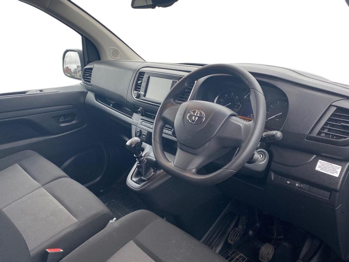 Used Toyota ProAce 2023 for sale - 77231541: Photo 12