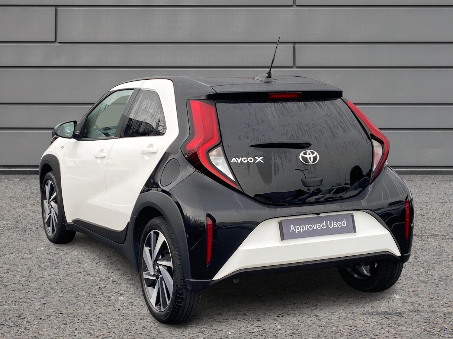 Used Toyota Aygo X 2023 for sale - 76730817: Photo 4