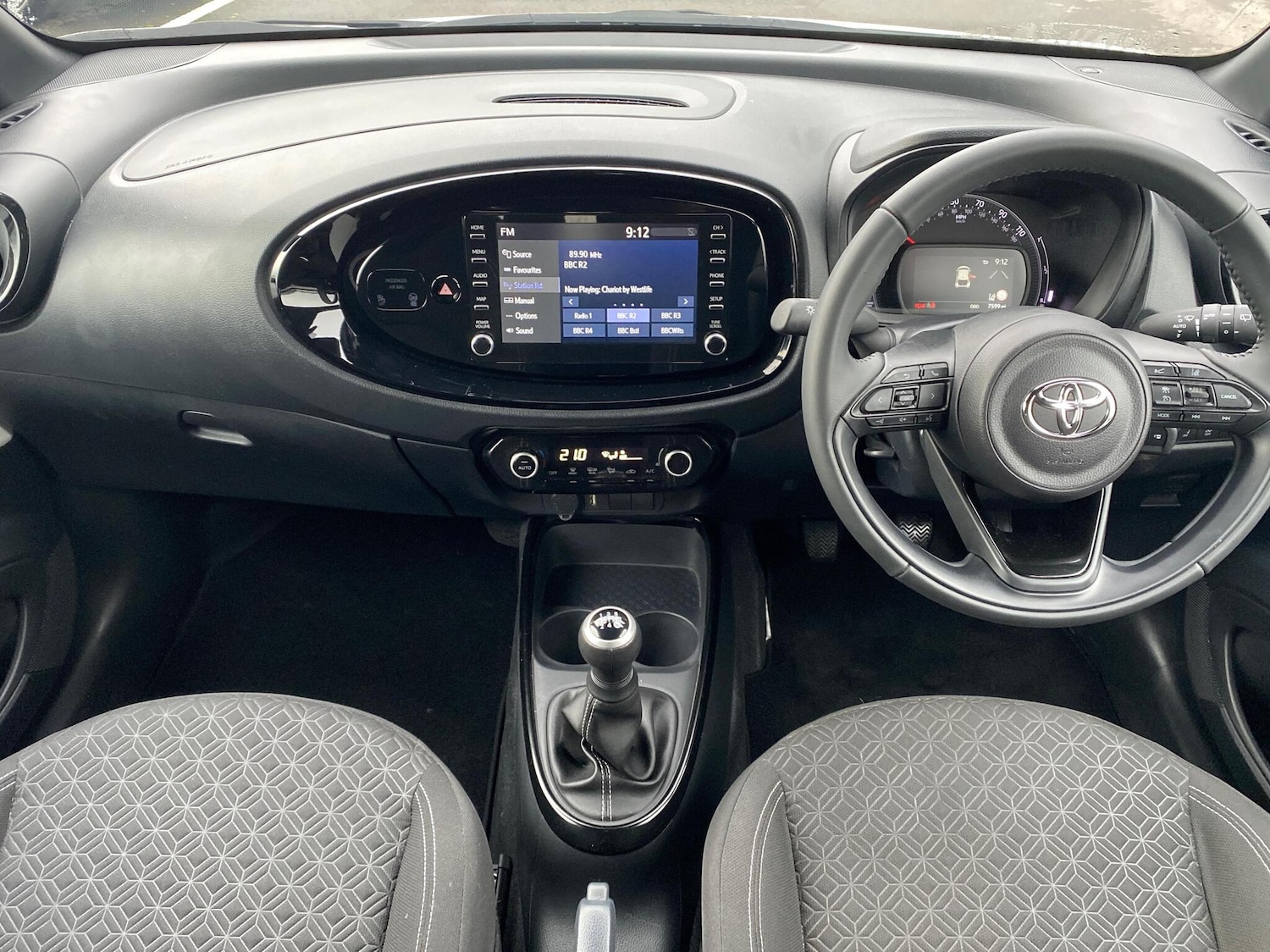 Used Toyota Aygo X 2023 for sale - 76730817: Photo 5