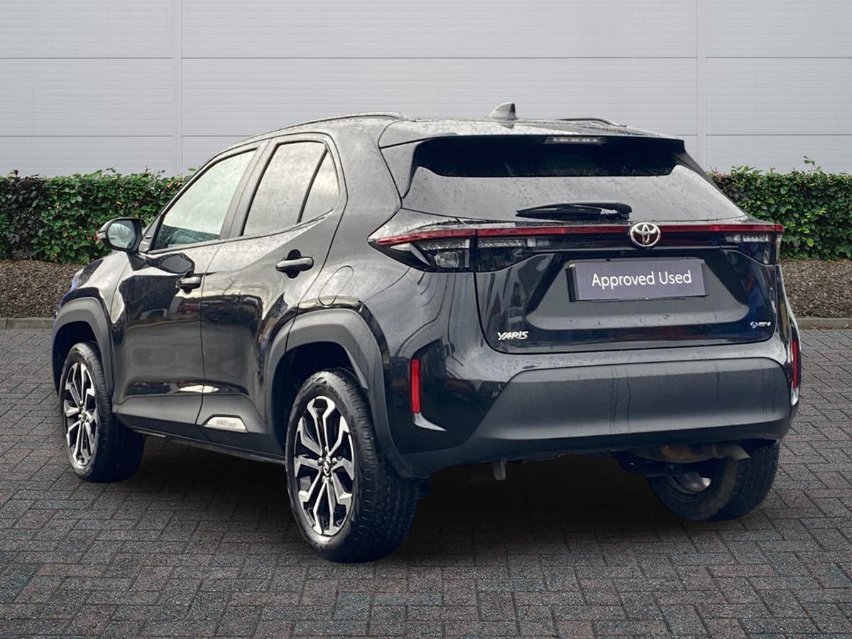 Used Toyota Yaris 2025 for sale - 77292918: Photo 2
