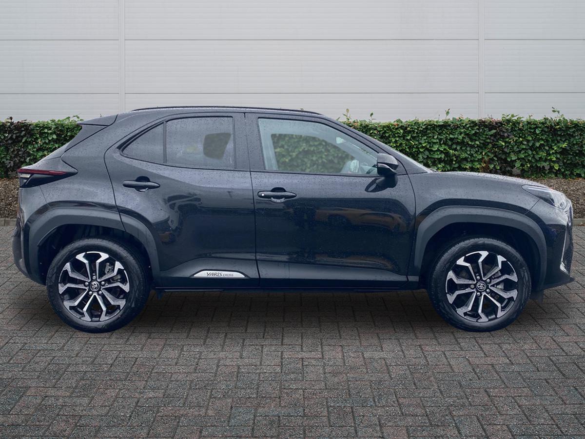 Used Toyota Yaris 2025 for sale - 77292918: Photo 5